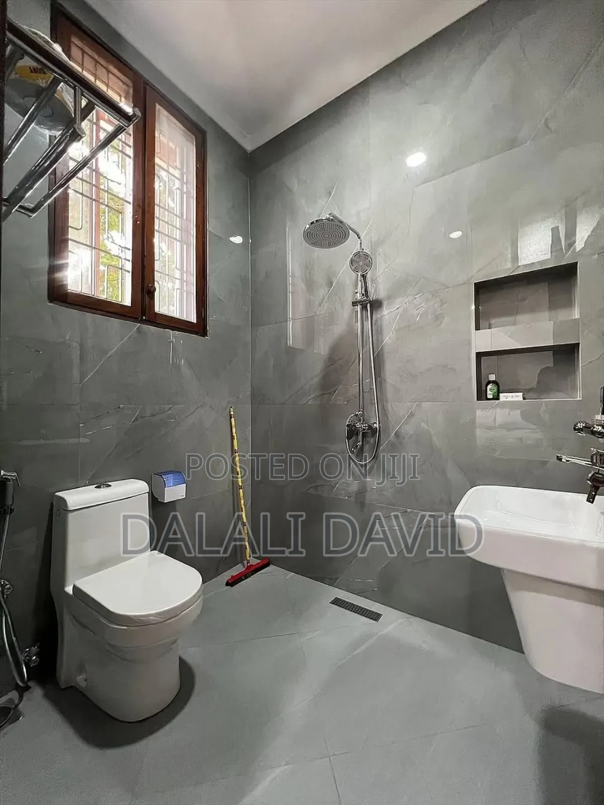 Furnished 4bdrm Villa in Mikocheni for rent