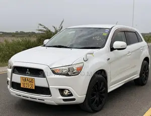 Mitsubishi RVR 2.0 2012 White