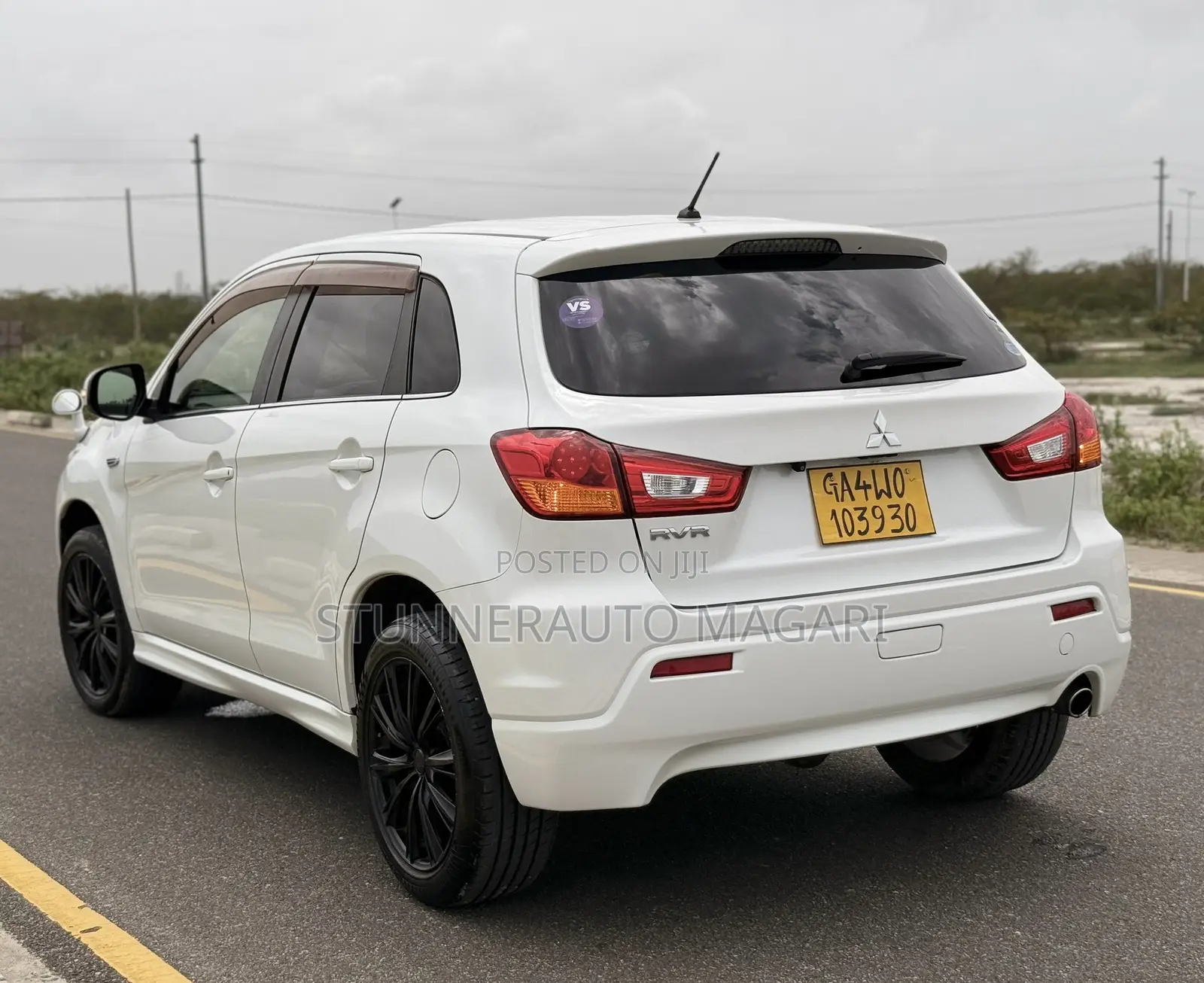 Mitsubishi RVR 2.0 2012 White