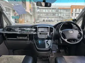 Toyota Alphard 2004 White
