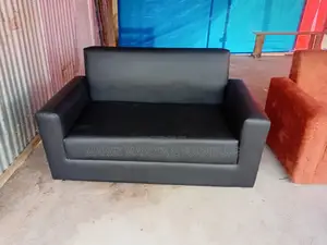 Sofa Ya Watu Wawili, Black Leather