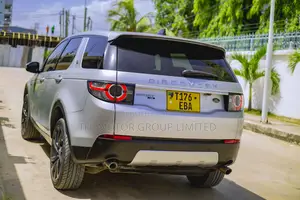 Land Rover Discovery Sport 2019 Silver
