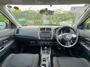 Mitsubishi RVR 2.0 2011 Ivory