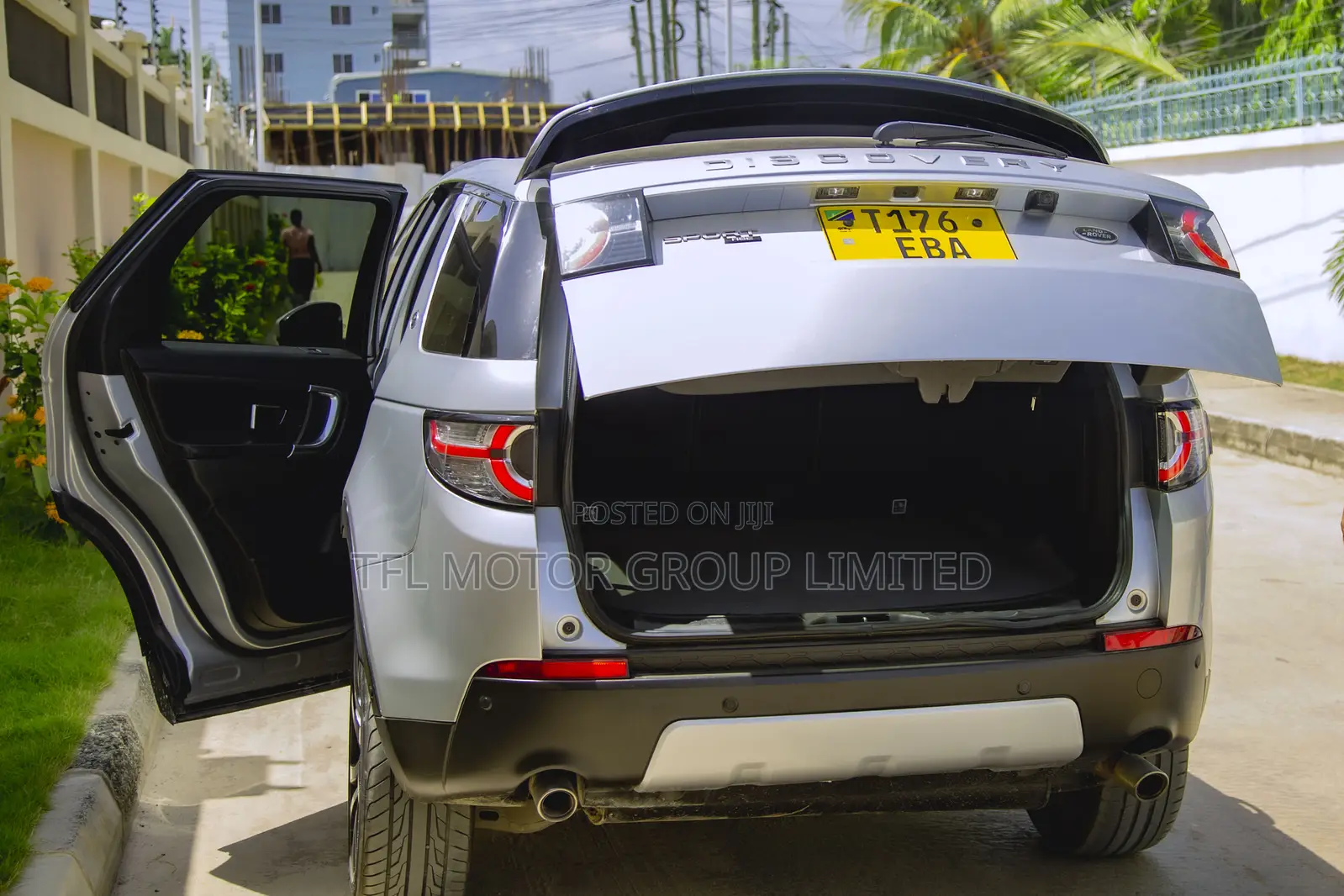 Land Rover Discovery Sport 2019 Silver