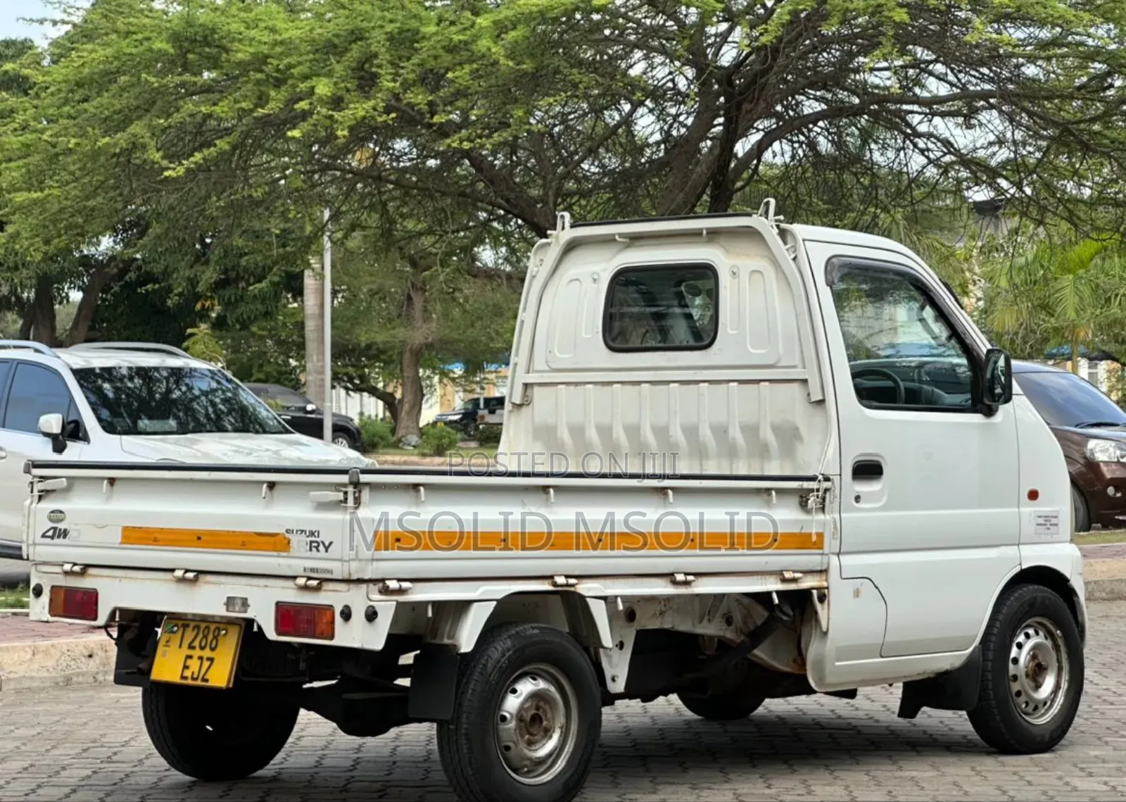 Suzuki Super Carry 2004 White