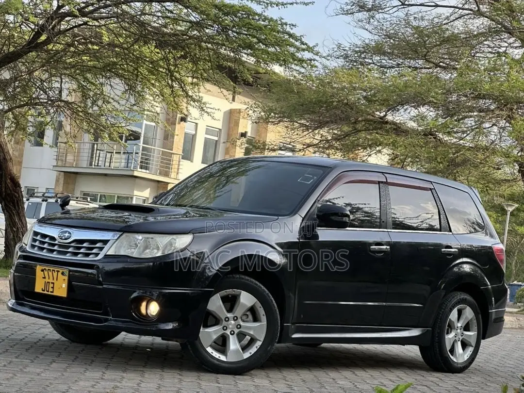 Subaru Forester 2.0D X 2011 Black