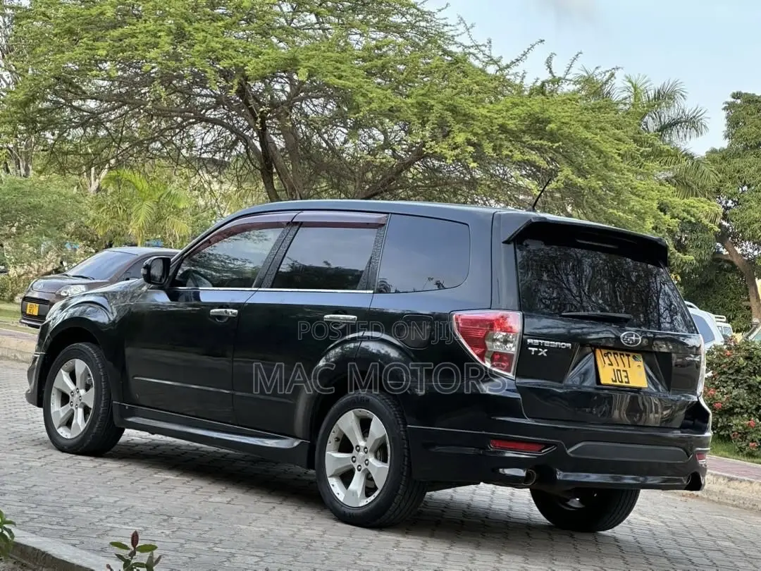 Subaru Forester 2.0D X 2011 Black