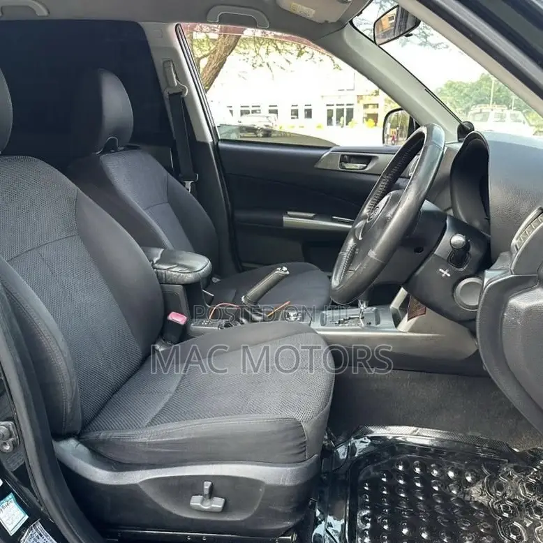 Subaru Forester 2.0D X 2011 Black