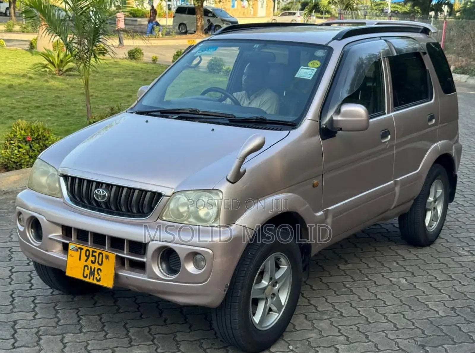 Toyota Cami 2005 Gold