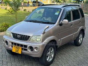 Toyota Cami 2005 Gold