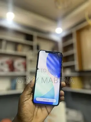 Apple iPhone 11 Pro Max 64 GB Gold