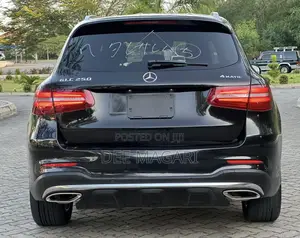 Mercedes-Benz GLC-Class 2016 Black