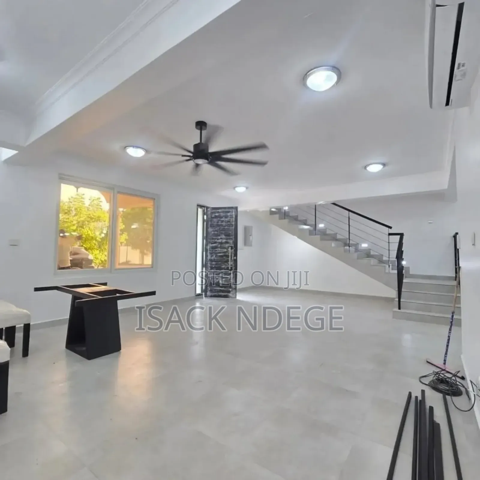 5bdrm Villa in Kawe for rent