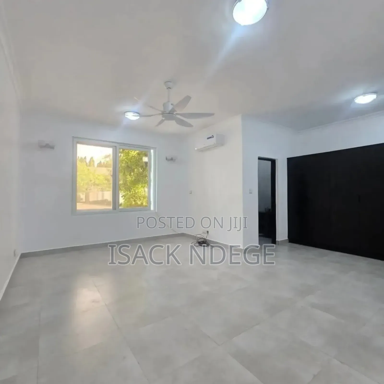 5bdrm Villa in Kawe for rent