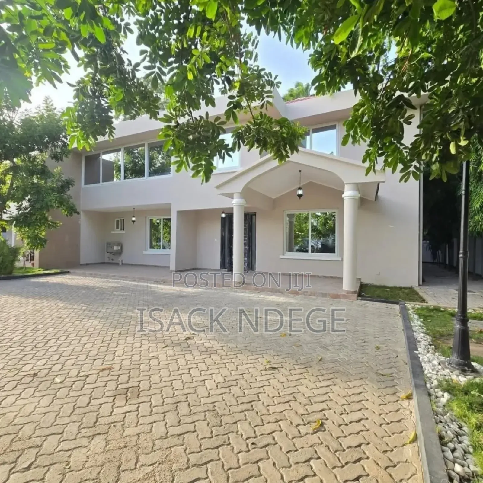 5bdrm Villa in Kawe for rent