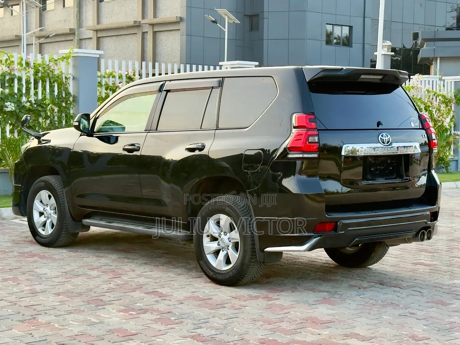 Toyota Land Cruiser Prado 2019 Black