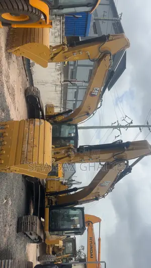 Brand New Cat 323d3