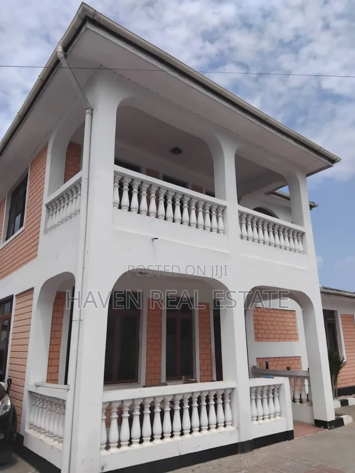 4bdrm House in Magomeni for sale