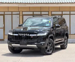 Toyota Land Cruiser LC300 2023 Matt Black