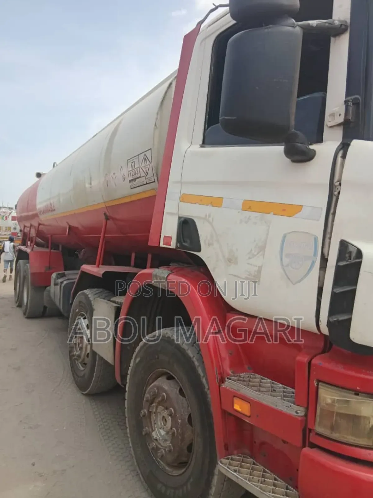 Scania 114 Tanker 2000 White
