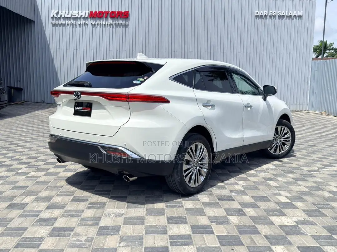 Toyota Harrier 2020 White