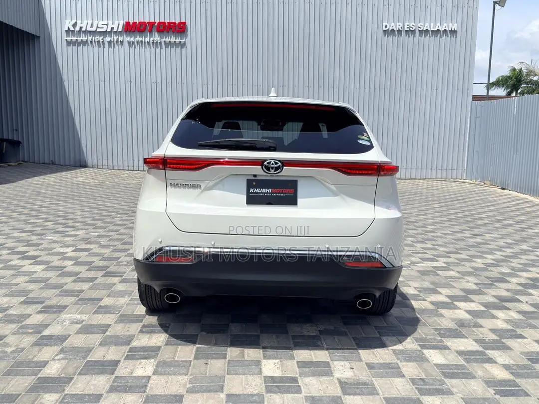 Toyota Harrier 2020 White