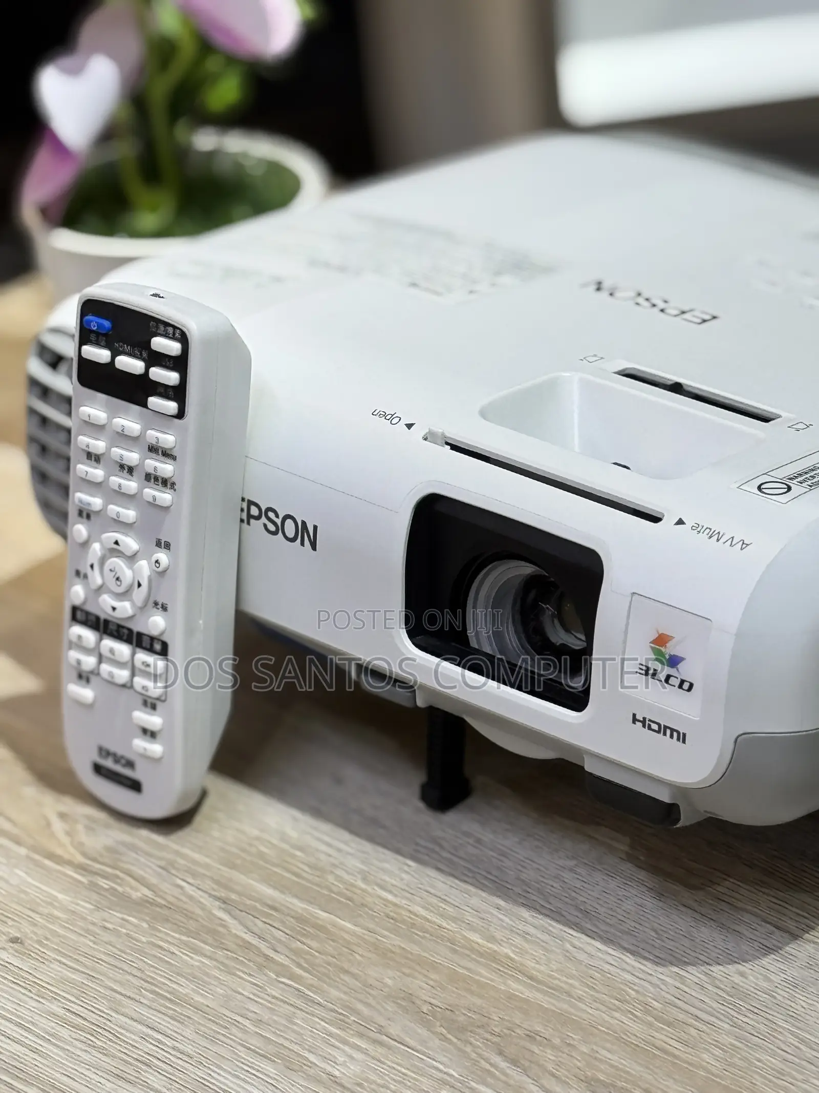 Heavy Duty Epson Projector 350 Inches Display