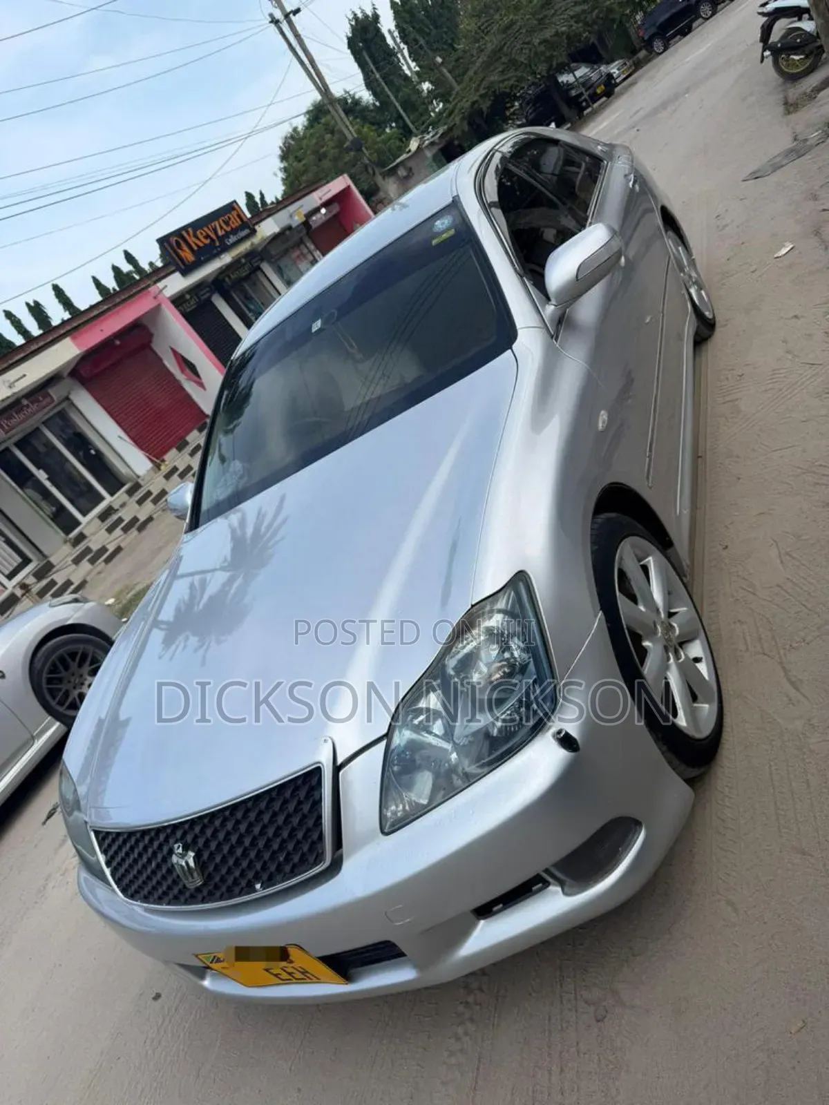 Toyota Crown 2006 Silver