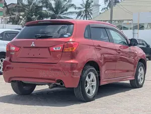 Mitsubishi RVR 2010 Red