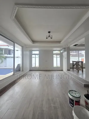 5bdrm House in Oyster Bay for rent