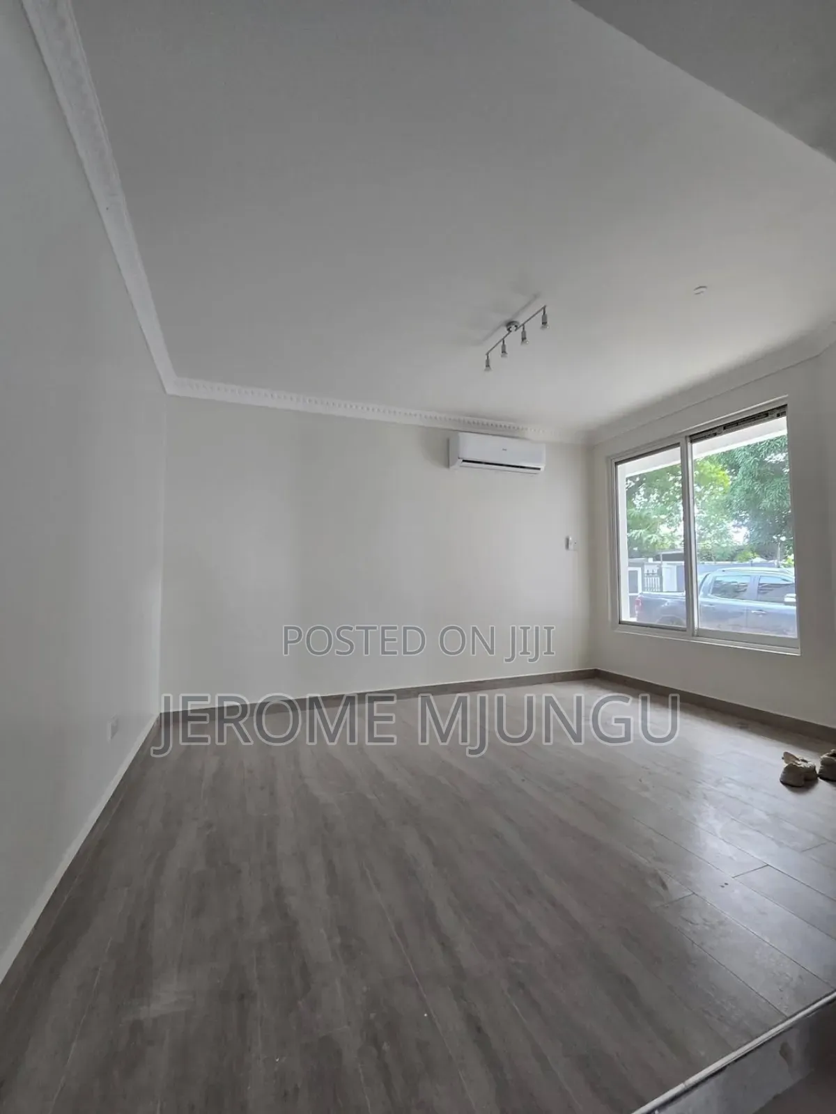 5bdrm House in Oyster Bay for rent
