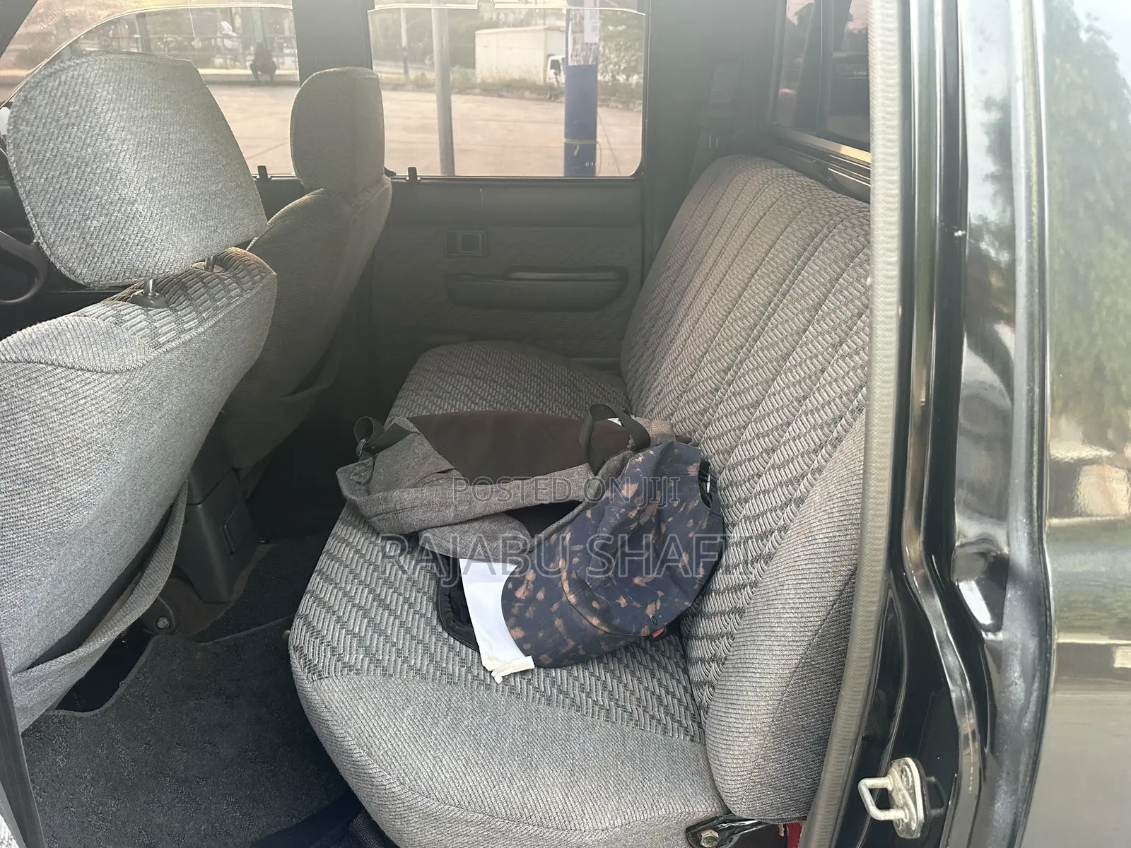 Toyota Hilux 1997 Gray