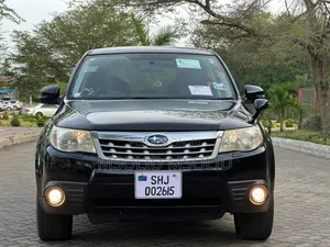 Subaru Forester 2010 Black