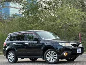 Subaru Forester 2010 Black