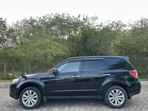 Subaru Forester 2010 Black
