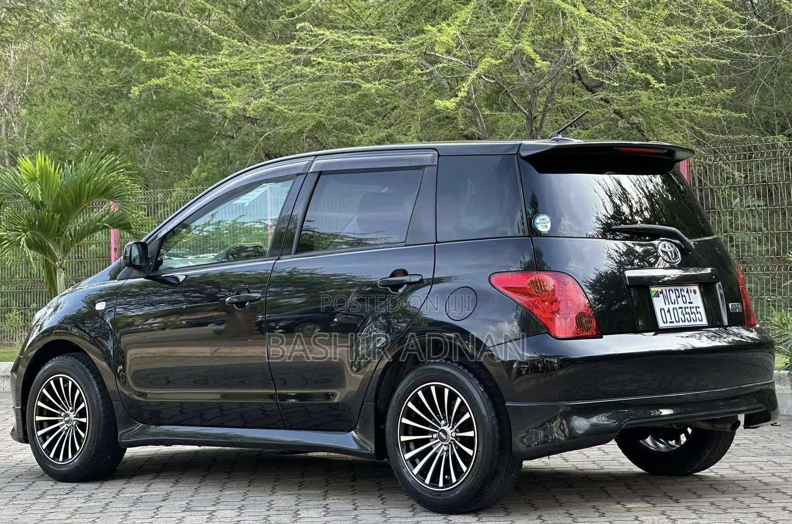 Toyota IST 2004 Black
