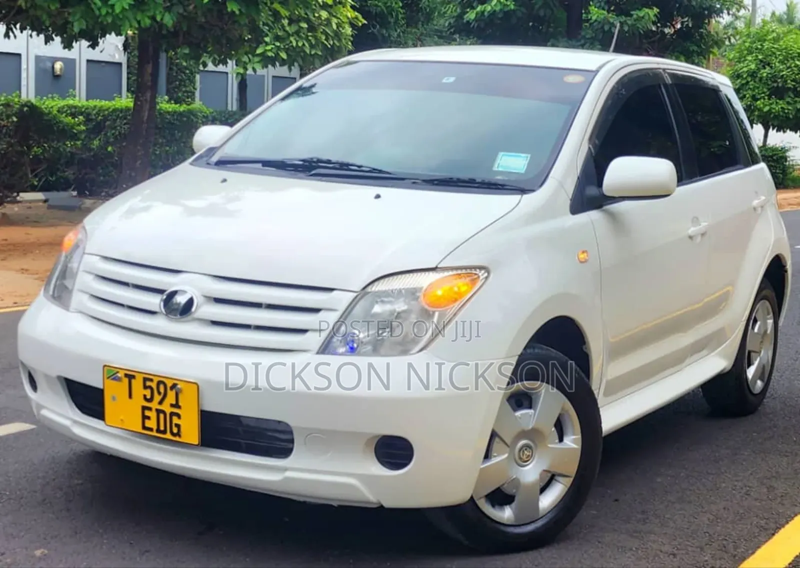 Toyota IST 2004 White
