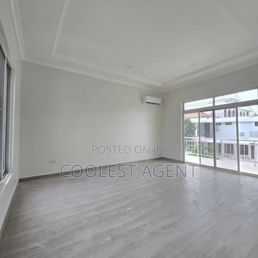 5bdrm Duplex in Coolest Estate, Oyster Bay for rent