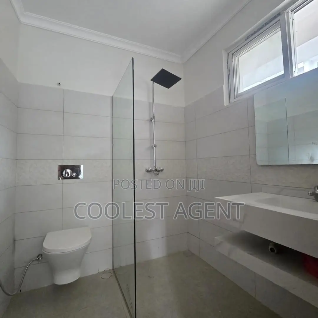 5bdrm Duplex in Coolest Estate, Oyster Bay for rent