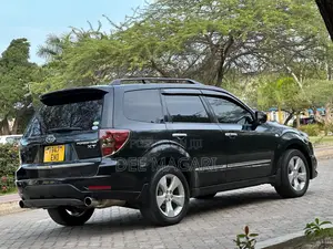 Subaru Forester 2004 Black
