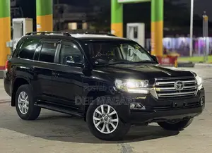 Toyota Land Cruiser 2018 Black