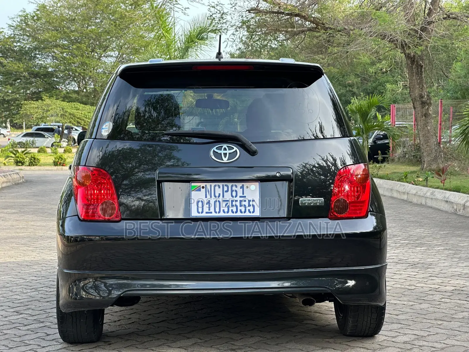 Toyota IST 2004 Black