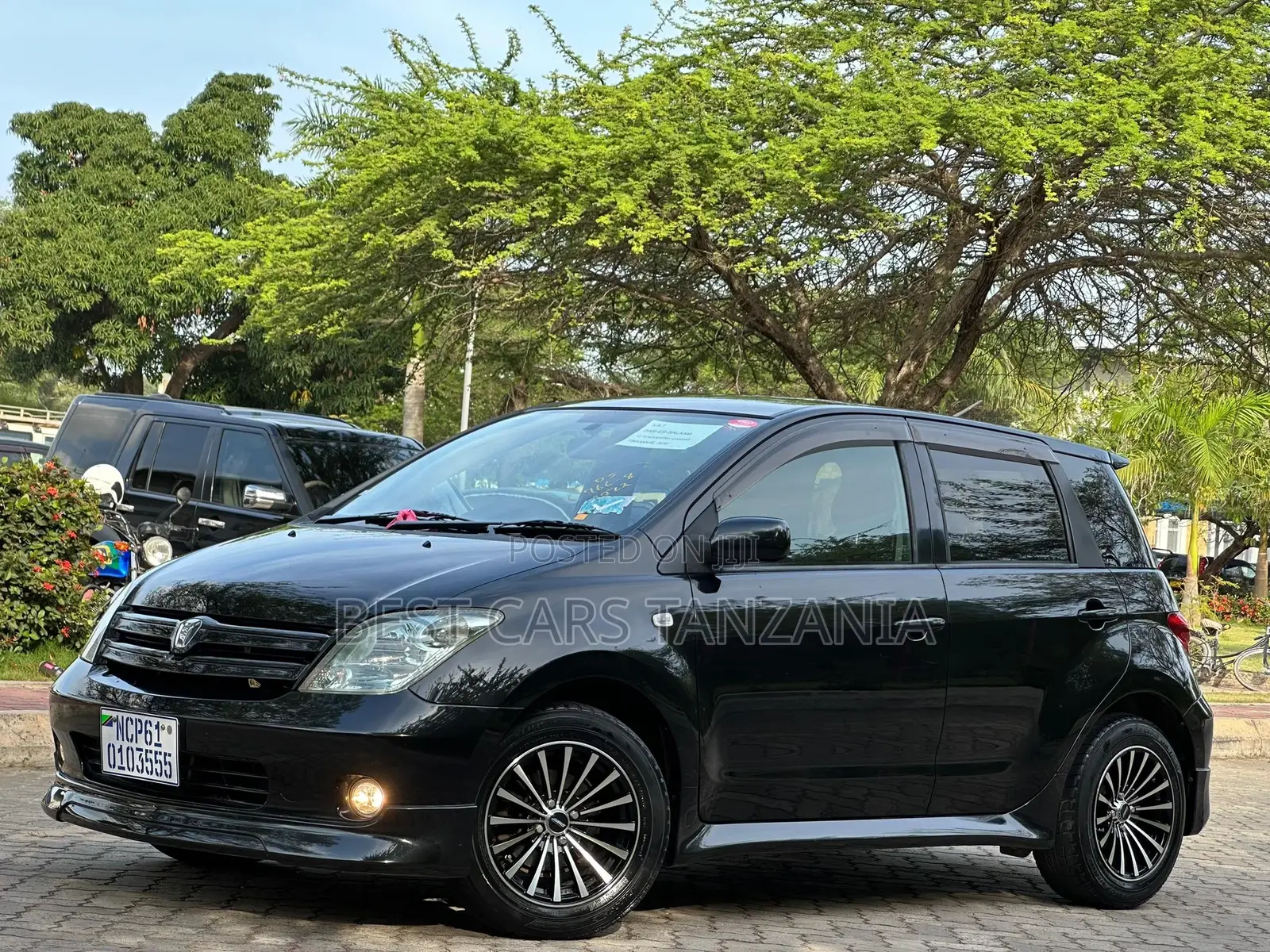 Toyota IST 2004 Black