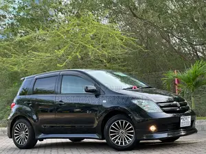 Toyota IST 2004 Black