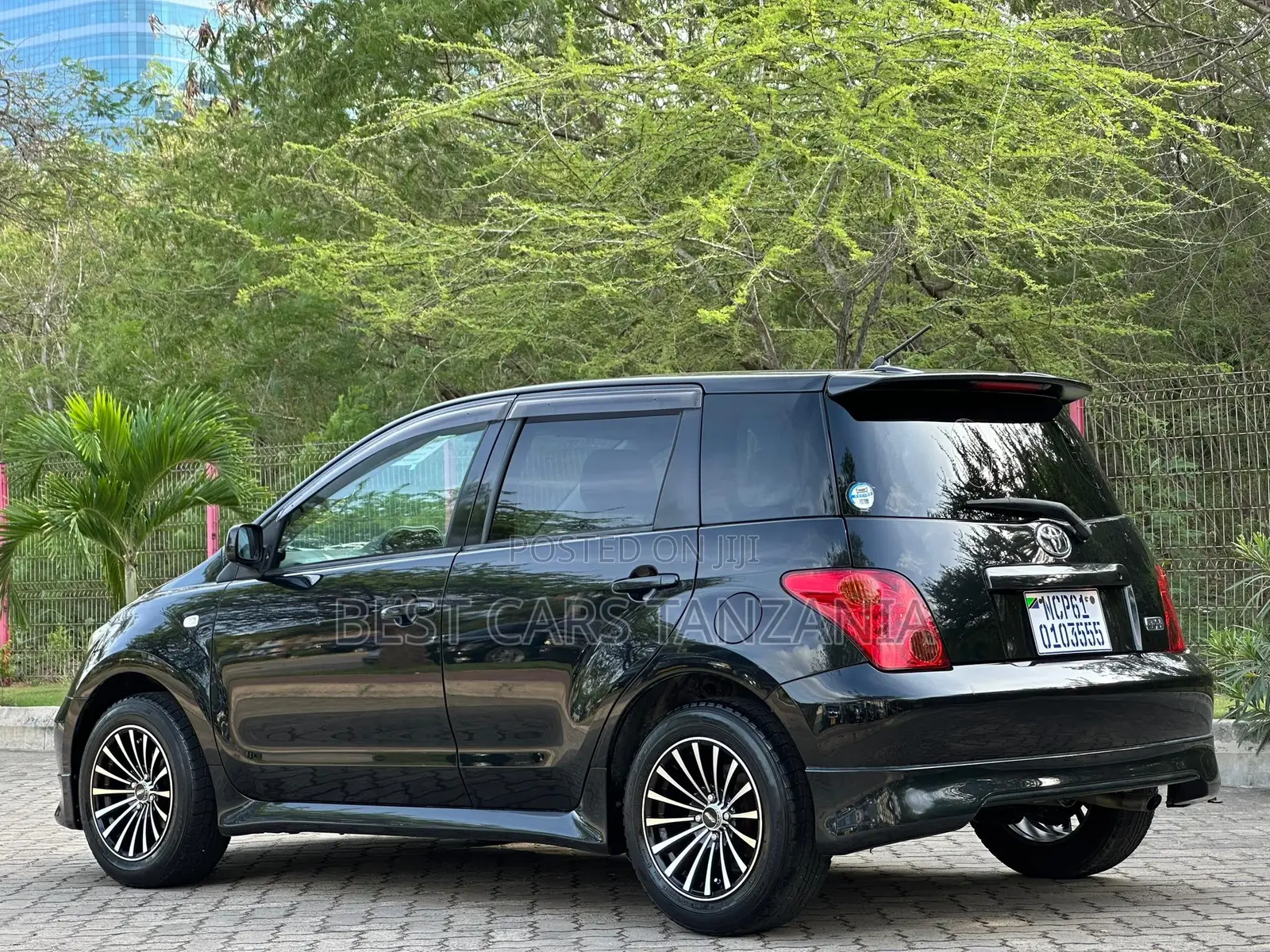 Toyota IST 2004 Black