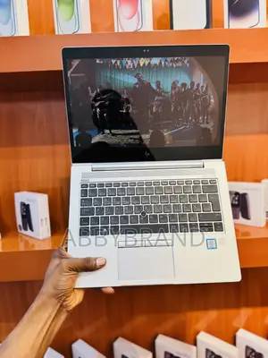 Laptop HP EliteBook 830 G5 8GB Intel Core I5 SSD 256GB