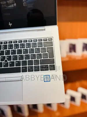 Laptop HP EliteBook 830 G5 8GB Intel Core I5 SSD 256GB