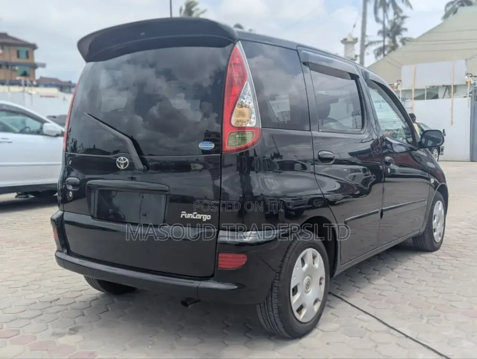 Toyota Fun Cargo 2002 Black