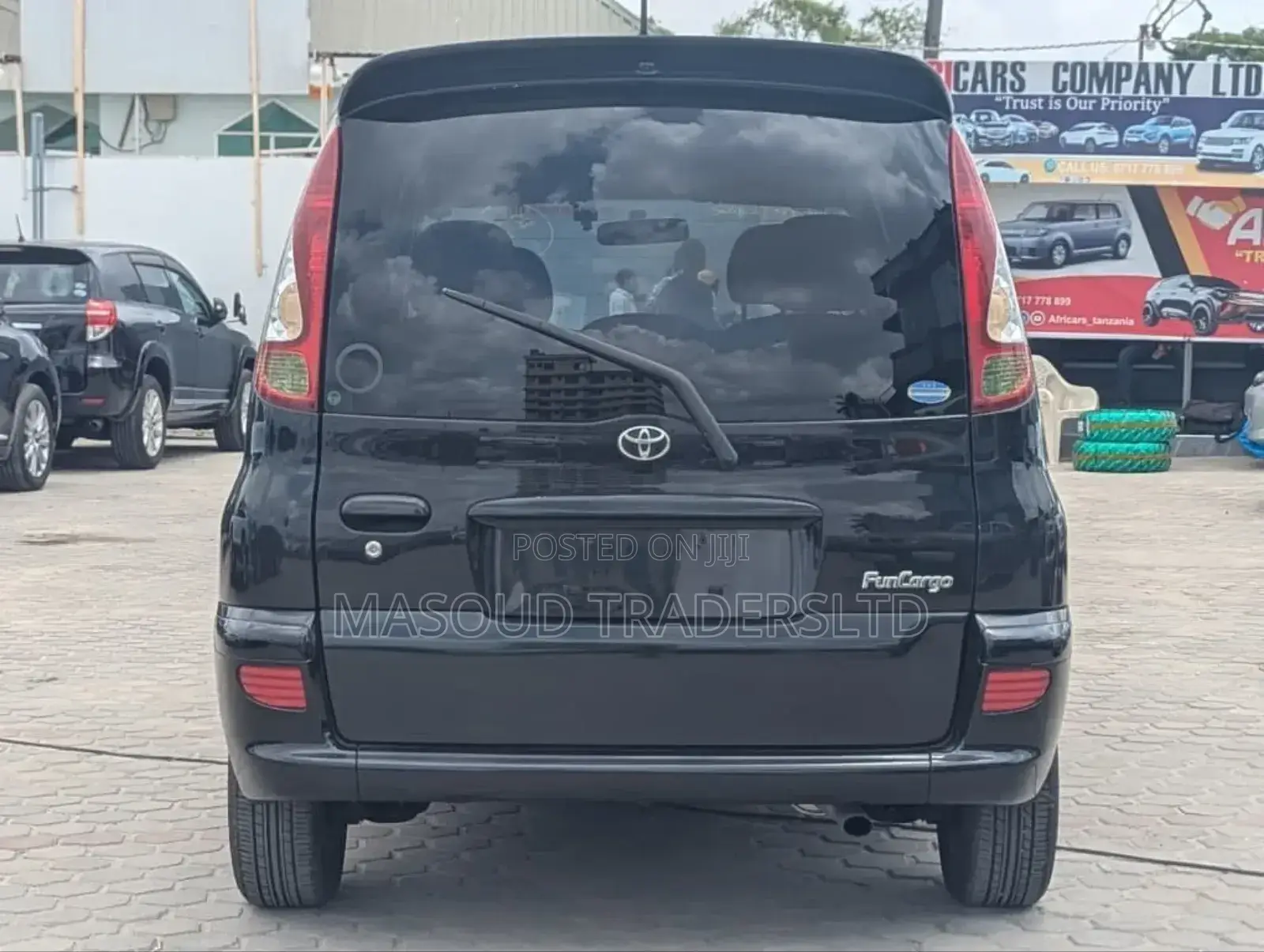 Toyota Fun Cargo 2002 Black