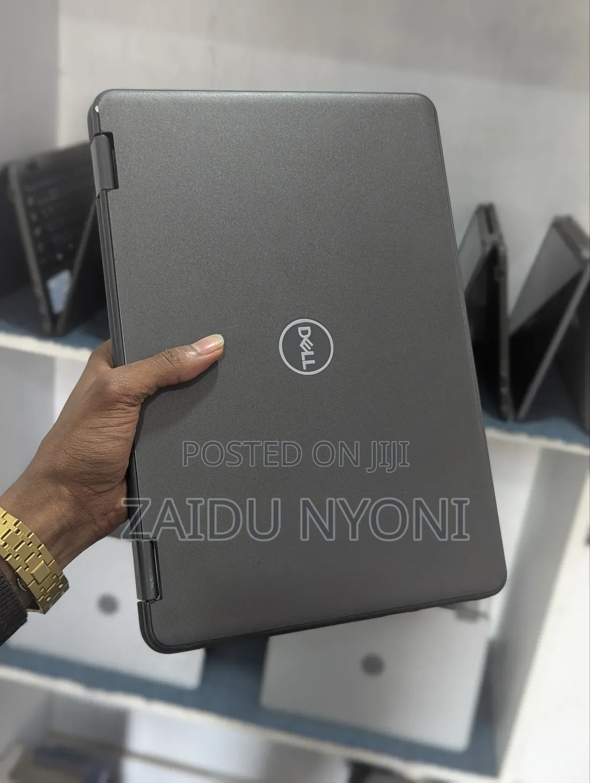 New Laptop Dell Latitude 3180 4GB Intel SSD 128GB